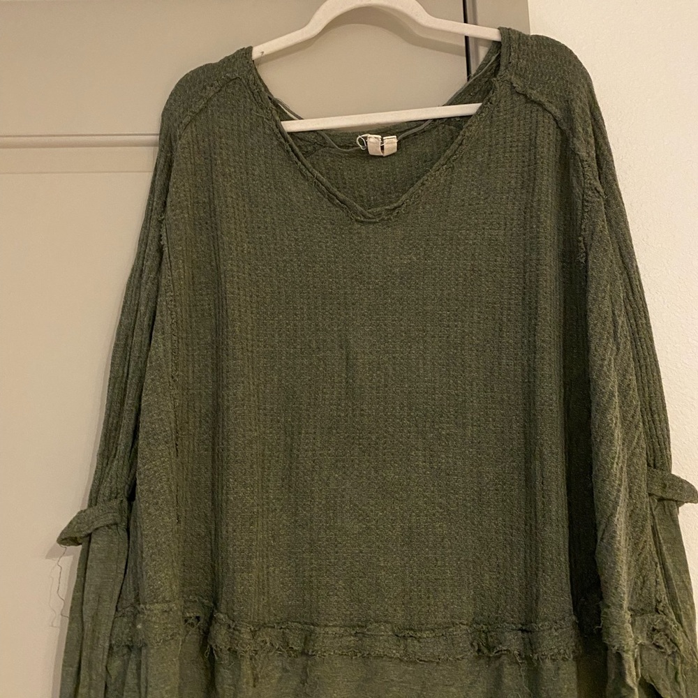 We the Free thermal top, size medium, minimal wear